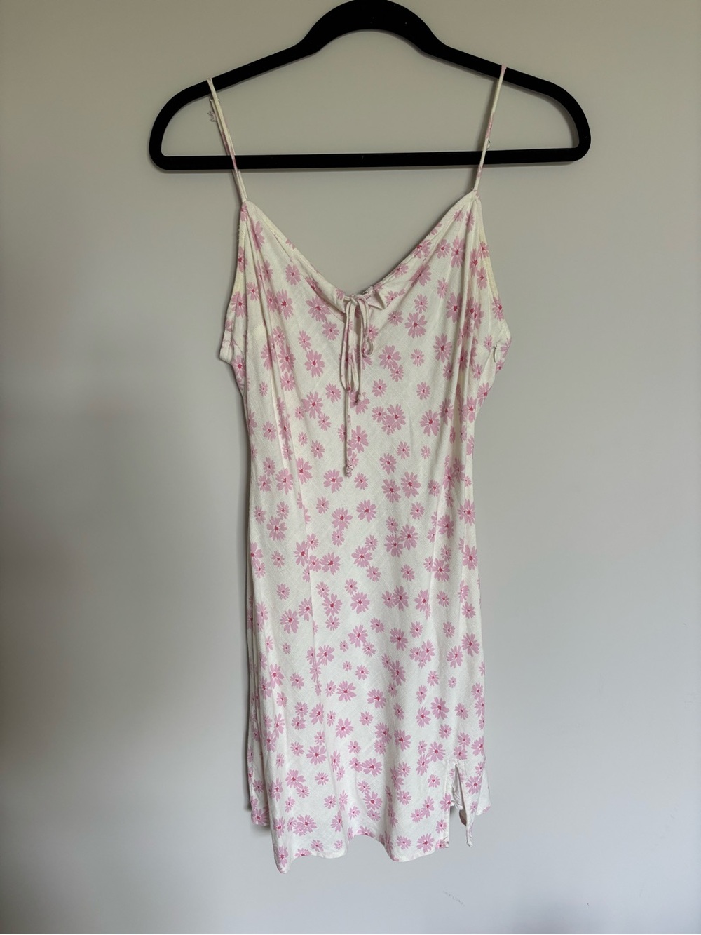Cream mini dress with light pink flowers - Cotton Candy LA